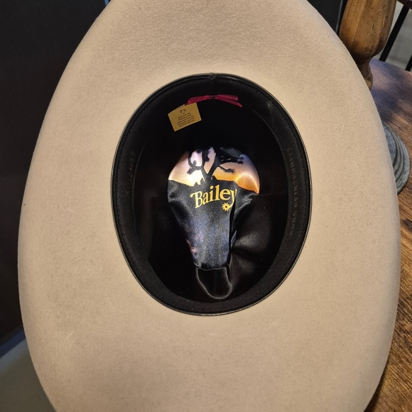 Bailey Western Hat Gus Crown - Picture 2 of 6